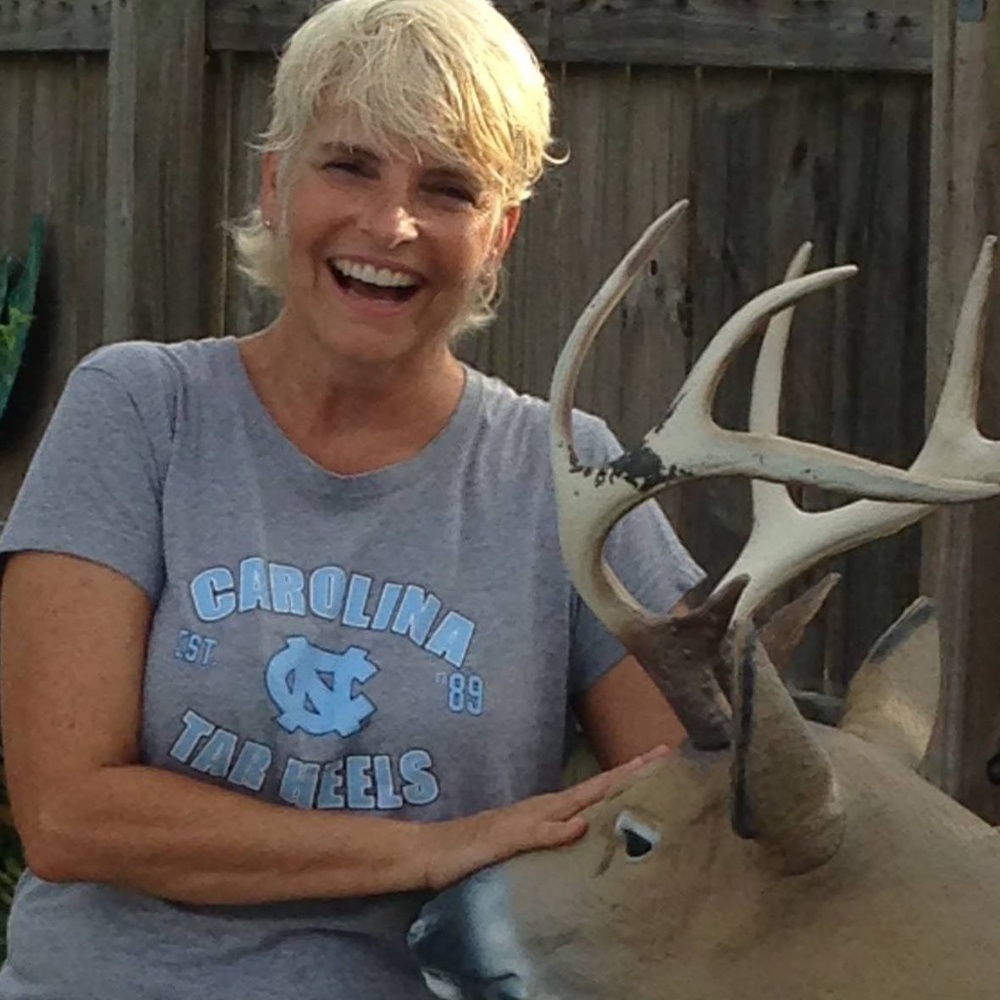 Meet Me Through My Pics, Melissa